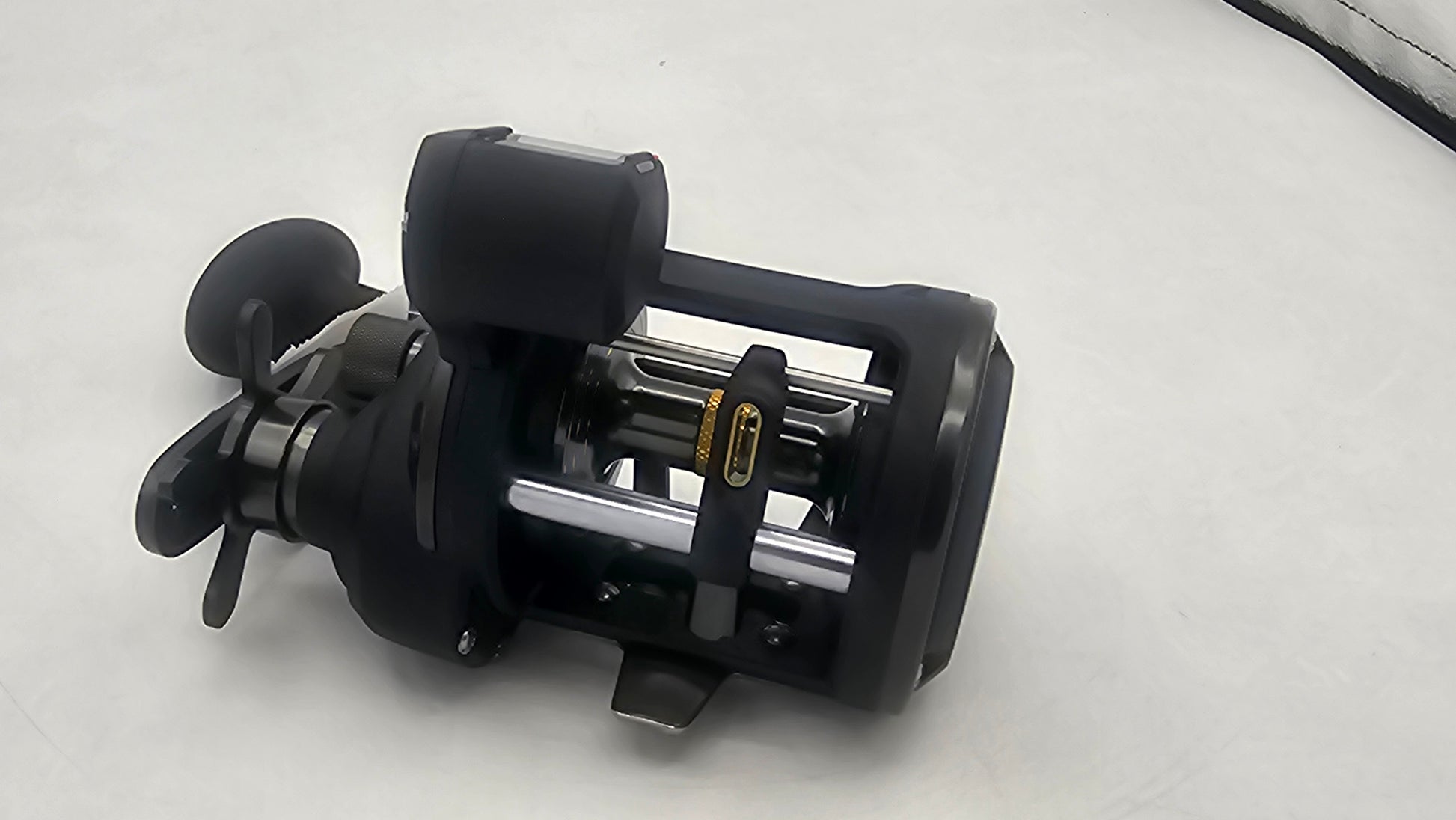 PENN Squall II Level Wind Reel w\/ Line Counter 5 SQULII20LWLC