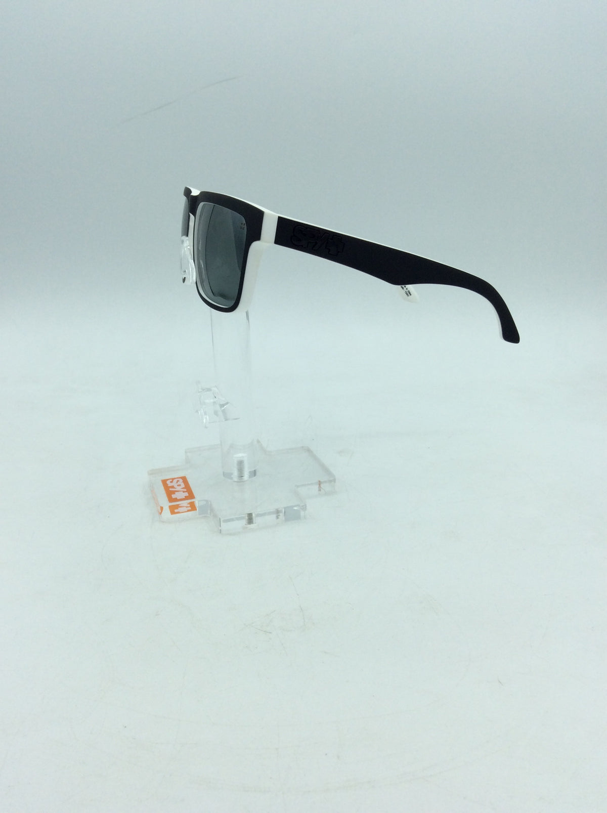 SPY  HELM WHITEWALL HAPPY  6700000000073