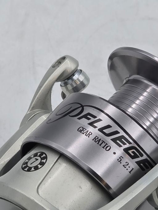 PFLUEGER  TRION REEL 40 120-8053