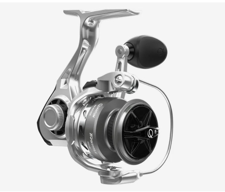 Quantum Throttle Spinning Reel 30 TH30C.BX3